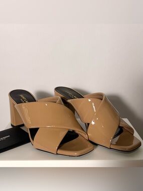 Saint Laurent Lou Lou Nude Patent Crossover Block Heel Mules | Size 6